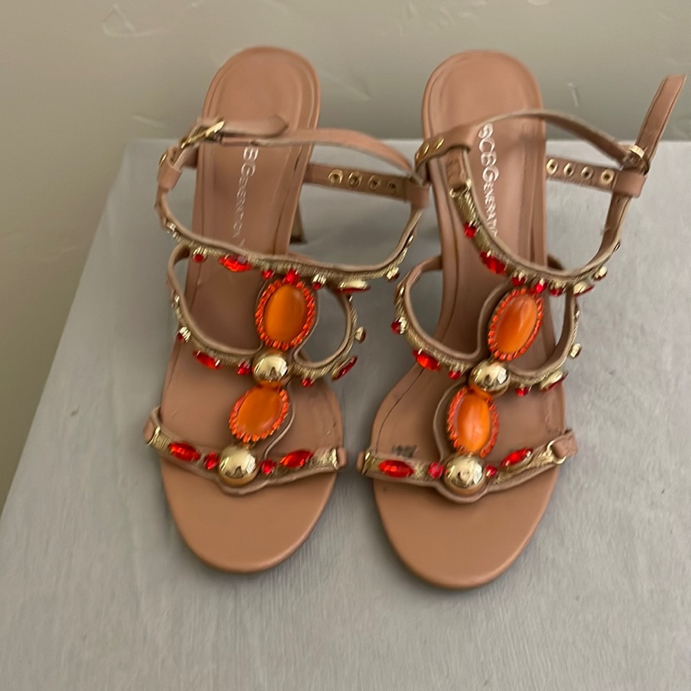 BCBGeneration 6.5 Brown with Orange & Gold Crystals